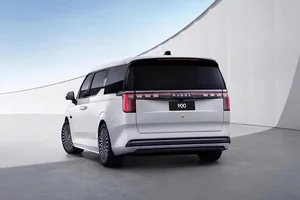 A First Look at the Zeekr 009 Luxury Electric MPV Arriving Soon - image 1