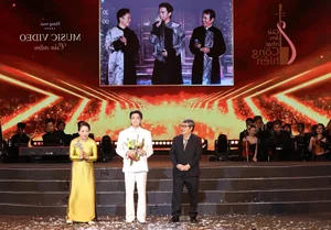 SOOBIN Sets New Records at Cong Hien Awards as V-Pop's All-Rounder - image 3