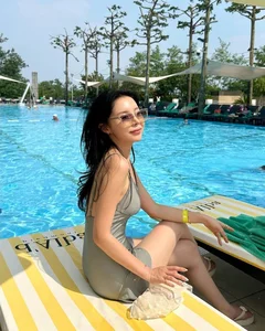 Jung Ji-woo in Vietnam: BTS J-Hope’s Sister Shares Stunning Travel Gallery - image 8