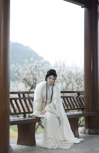 YiTuYu Art Language Vol.6572: Cozy Indoor Moments with Yun Yun - image 12