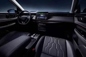 Honda Insight Relaunch in Japan: Stylish Hybrid Performance Starting at 840 Million VND - image 2