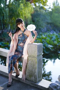 Artistic Expressions in YiTuYu Art Language Vol.7950: Er Ru Ruth - image 0