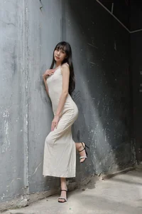Stunning Long Legs and High-Cut Fashion - IESS Tuan Tuan Exclusive Gallery - image 13