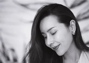 Luu Huong Giang Embraces Her Radiance and Confidence After Cosmetic Enhancements - image 6