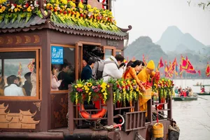 Tam Chuc Pagoda Spring Festival: A Spiritual Journey in Vietnam - image 0