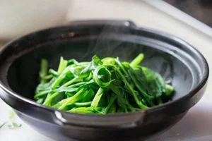6 Common Foods You Should Never Reheat for Better Health - image 0