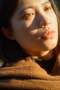 YiTuYu Art Language Vol.10170: Featuring Model 2000 in an Elegant 28-Page Digital Portrait Gallery - image 23