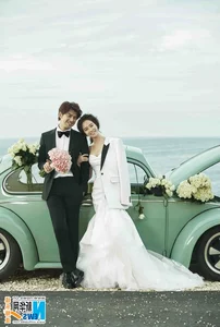Song Ji Hyo Wedding Invitation Leaked: Are the Running Man Star's Marriage Rumors Actually True? - image 2