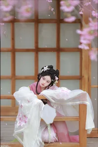 Nu Li Hua Zhuang De Sui Sui: A Journey Through YiTuYu Art Language Vol.6610 - image 20