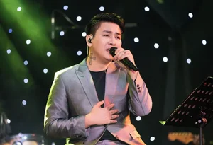Singer Hoai Lam Debuts Surprising New Look and Finds Newfound Happiness Beyond the Spotlight - image 4