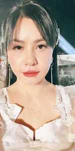 Cat Phuong Embraces a Simple Life and Natural Beauty Despite Generous Gift from Overseas Boyfriend - image 0