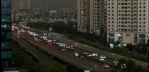 When the Sky Turns Black: Understanding Hanoi's Sudden Darkness and Expert Warnings - image 3