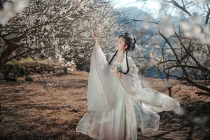 YiTuYu Art Language Vol.10211: Yang Yang Yang Ya Exclusive Photo Gallery - image 0