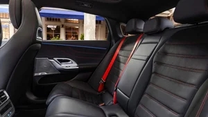 All-Electric Mercedes-Benz C-Class: S-Class Comfort in a Compact Sedan - image 7