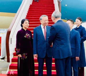 Strengthening Diplomatic Ties: President To Lam’s Official State Visit to China - image 0
