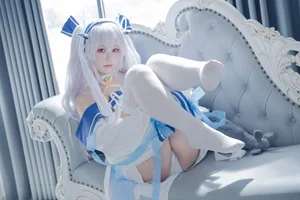 Dreamy Aesthetics: Coser lunananya as Laffey II - image 14
