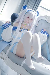 Dreamy Aesthetics: Coser lunananya as Laffey II - image 11