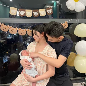 Vietnamese Social Media Icon An Japan Celebrates Heartwarming First Birthday as a Mother - image 0