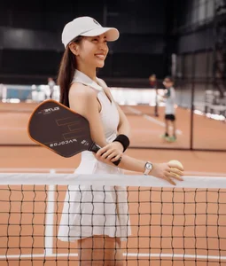 Nhat Le's Natural Charm on the Pickleball Court: Sporty and Attractive - image 7