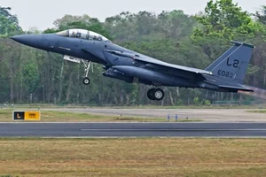 Air Superiority: The Top 8 Fighter Jets Dominating Modern Skies - image 2