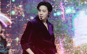 Fans Concerned as Photos of BTS J-Hope Crying Before Performance Surface Online - image 0