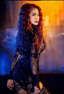 Huong Tram Makes a Bold Stage Comeback with Sensual Performance - image 12
