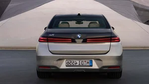 2027 BMW 7-Series Facelift: A Historic Update Infused with Future DNA - image 0