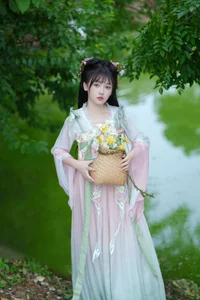 YiTuYu Art Language Vol.7334: The Captivating Presence of Xiao Xiao Yu - image 24
