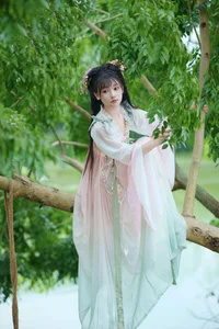 YiTuYu Art Language Vol.7334: The Captivating Presence of Xiao Xiao Yu - image 5