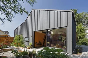 20+ Modern Mezzanine House Designs with 3 Bedrooms for Versatile and Stylish Living - image 14