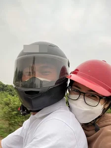 A Heartwarming Celebration: Inside Hoa Minzy’s Sweet Birthday Moments with Her Loving Family - image 4