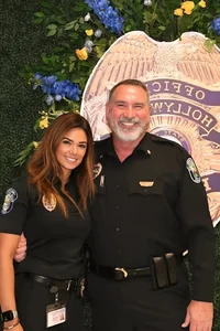 Viral Sensation: The Hot Policewoman Captivating Social Media While on Duty - image 1