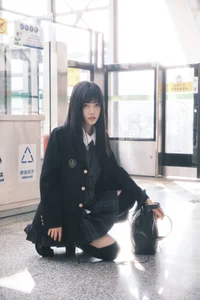 Modern Muse: Xiao Song Ma Nai in YiTuYu Art Language Vol.6651 Collection - image 49