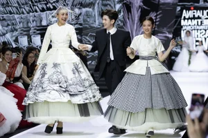 Nam Em Brings Traditional Western Vietnamese Wedding Culture to the Runway - image 3