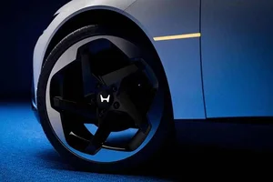Honda Revives the Iconic CRX as a Stunning New Electric Vehicle - image 4