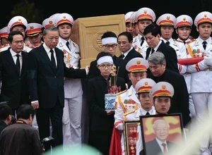 President To Lam Honors the Legacy of Nguyen Phu Trong - image 5