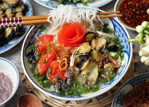 Challenging Flavors: Vietnamese Dishes That Spark Debate Among International Foodies - image 6