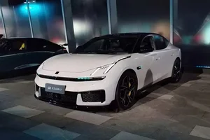 Lynk & Co 10 Official Debut: Breakthrough Ultra-Fast Charging from 0 to 80% in 5.5 Minutes - image 7
