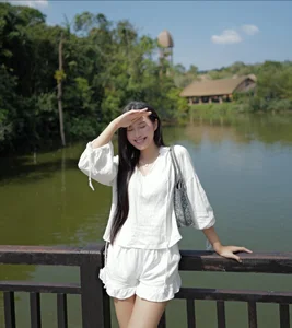 Stunning Visuals of Doãn Hải My: The Most Popular Mother Among Vietnam's WAGs - image 2