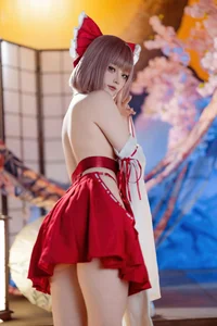 Ethereal Miko Aesthetics: A Mystical Journey Through Tradition and Modern Fantasy Art - image 11