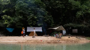 Riverside Camping at Da Huoai: A Serene Escape into Nature - image 8