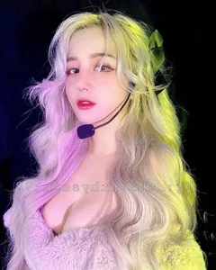Phan Hoang Thien Thy: Authenticity and Beauty of the Famous Streamer - image 0
