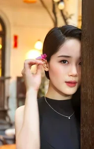Meet Cao Thi Thuy Linh: The Breakout Star of Vietnam’s Viral Historical Drama Dao Pho va Piano - image 4
