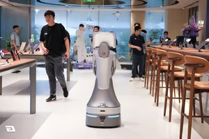 HONOR Alpha Store Shenzhen: A Revolutionary Concept in Modern Tech Retail - image 11