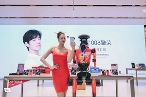 HONOR Alpha Store Shenzhen: A Revolutionary Concept in Modern Tech Retail - image 9