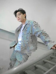 Isaac Delivers Show-Stopping Performance Earning High Praise from Trấn Thành and Fans Alike - image 0