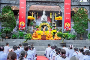 Spiritual Pilgrimage to Fansipan for Buddha's Birthday Celebration - image 3