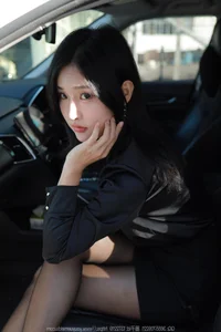 Elegant Portrait Gallery featuring Xiao Bao in the IESS Series Talk in the Car - image 31