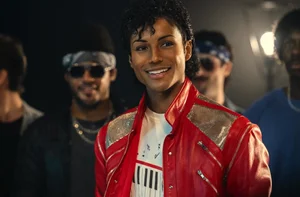 Michael Jackson Biopic: King of Pop’s Nephew Jaafar Jackson Stuns Fans in New Footage - image 3