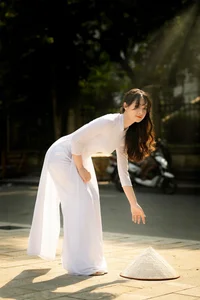 Top 100 Most Beautiful Ao Dai: A Tribute to Vietnamese Elegance - image 62